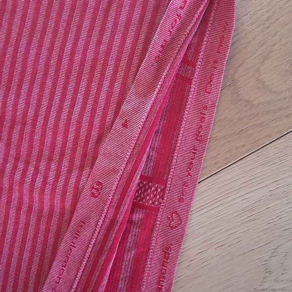 LULULEMON Sz 4 Striped Workout Tee VGUC - Picture 2 of 5